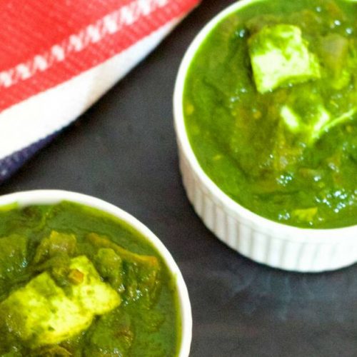 Easy Homemade Healthy Palak Paneer Capsicum Curry. Delicious cubes of cottage cheese cooked in soft spinach and onion tomato gravy. Fresh, Green, Nutritious