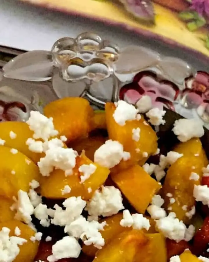 Delicious healthy easy Honey Grilled Peach Salad with Feta and a dressing of lemon juice, mustard, honey and ginger adding to the complementing flavours