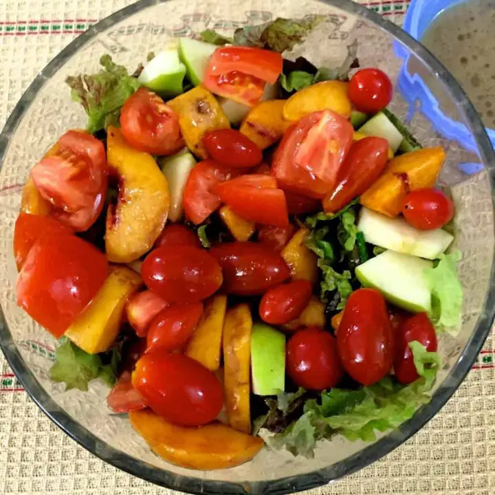 Honey Grilled Peach Salad with Feta Recipe | Pepper On Pizza