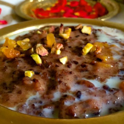 Vanilla Apricot Black Rice Kheer Payasam. The rice is soft and chewy with a nutty taste and a heady aroma. Flavoursome, delicious and nutritious!