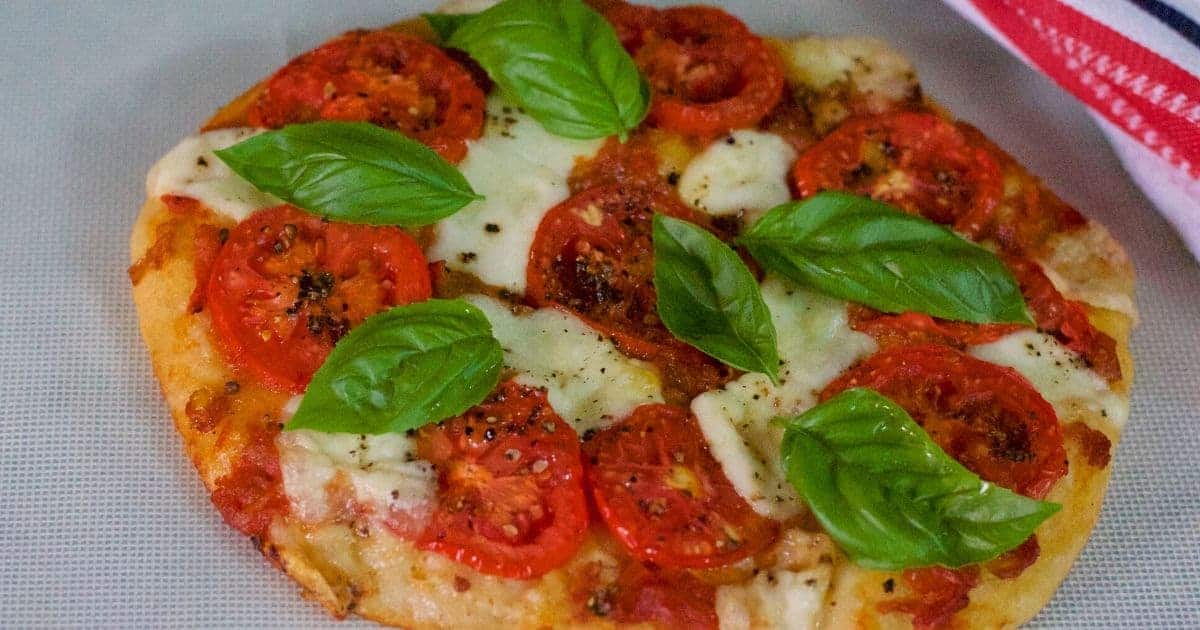 Pizza Margherita/ Easy Tomato Basil Mozzarella Pizza Pepper On Pizza