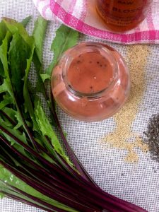 Strawberry Poppyseed Dressing with Dandelion Leaves Salad_PepperOnPizza.com