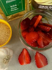 Strawberry Poppyseed dressing with Garlic