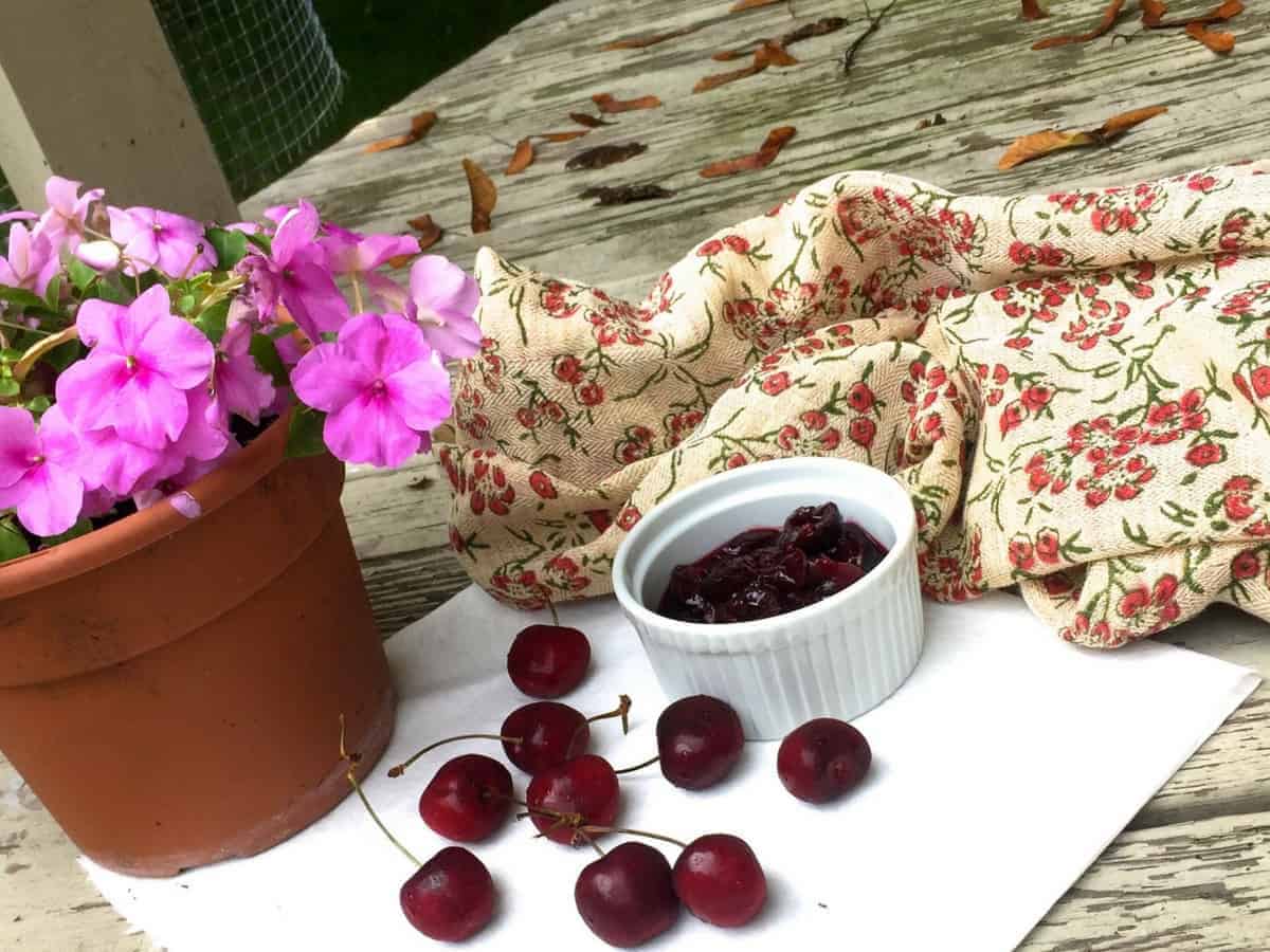 Easy Homemade Cherry Compote of fresh dark red cherries with cinnamon and vanilla extract