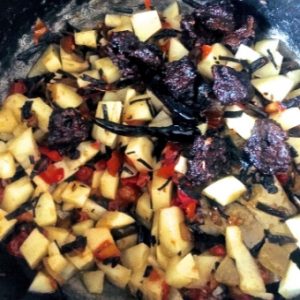 Add fried badi and chillies
